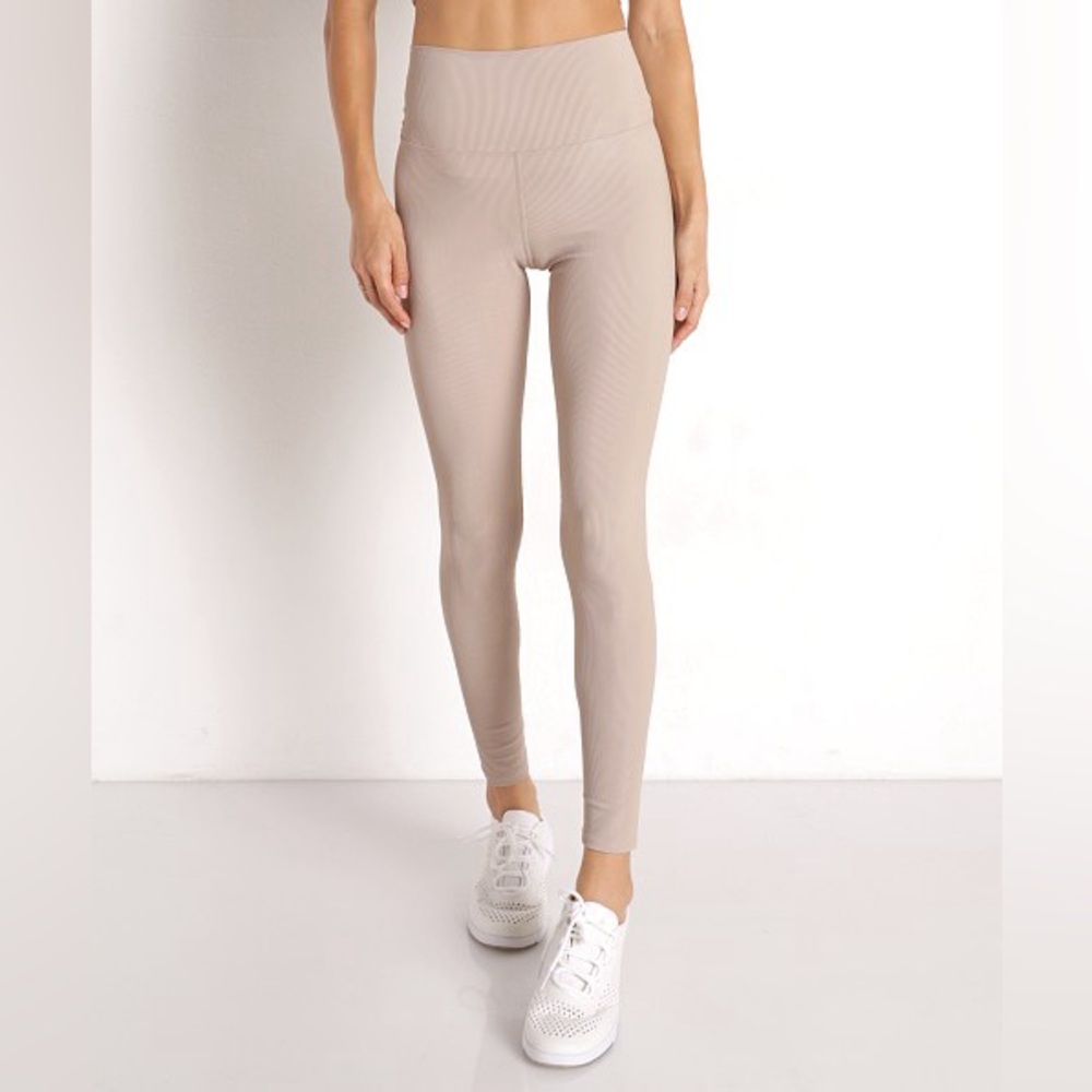 Beach Riot Beige ribbed leggings